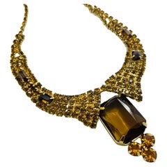 Collana vintage in vetro ambrato tono oro