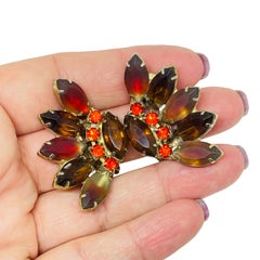 Vintage gold tone amber red glass clip on earrings
