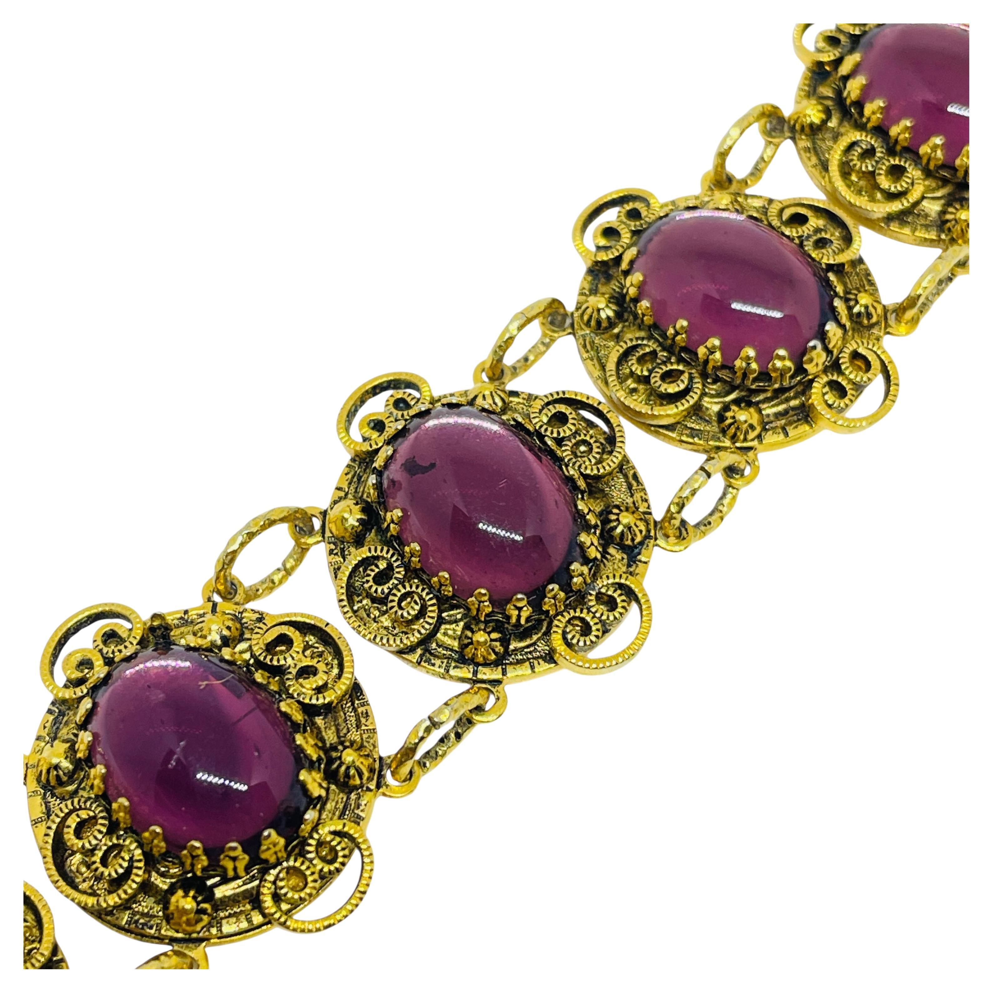 Bracelet vintage avec cabochons en verre d
améthyste et tonalité dorée