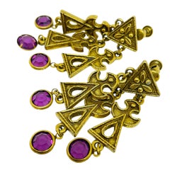 Vintage gold tone amethyst glass dangle designer clip on earrings