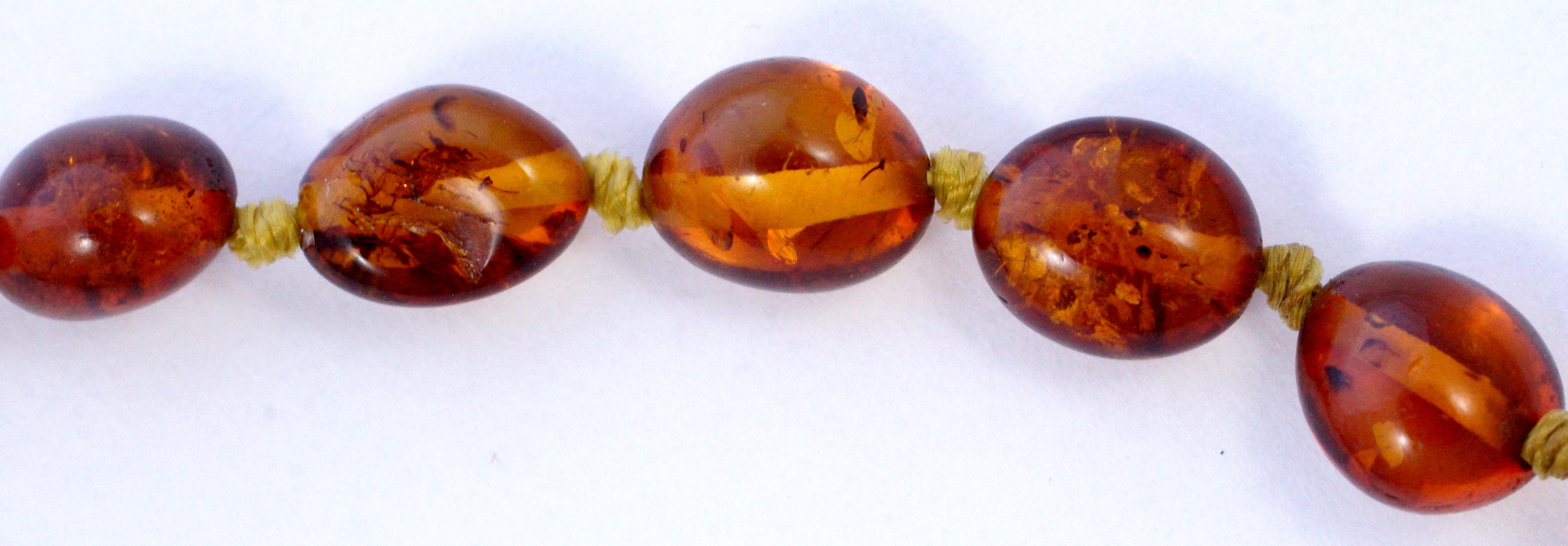Vintage Gold Tone and Dark Honey Amber Knotted Beads Necklace 2