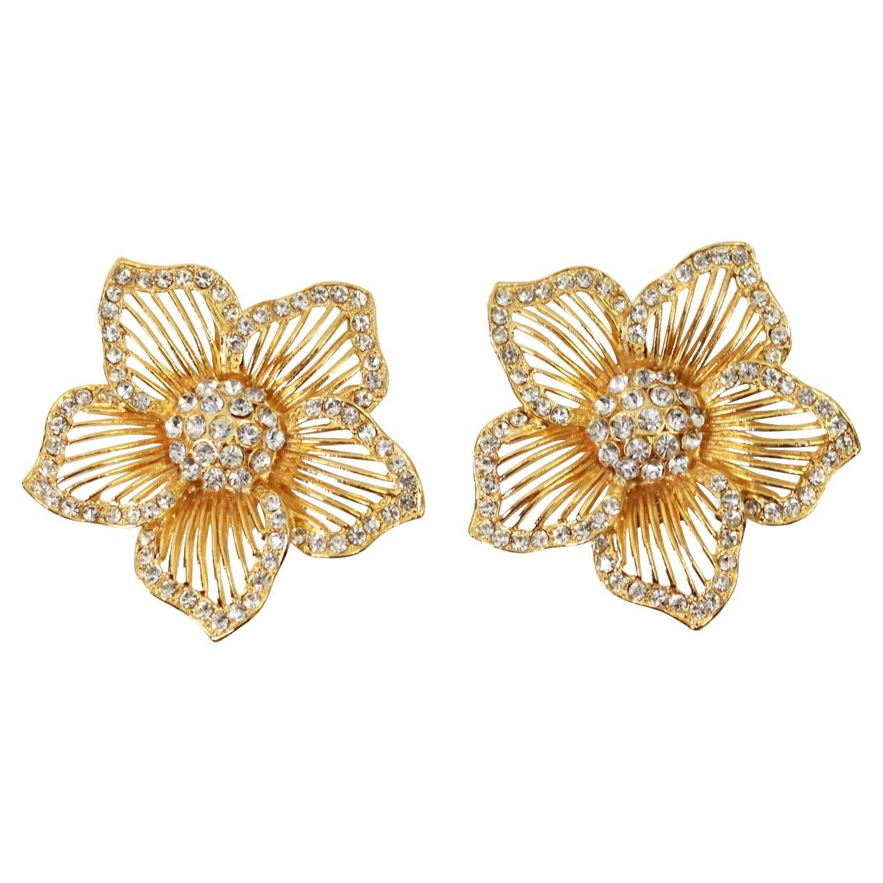 Vintage Gold Tone and Diamante Flower Earrings, Circa 1980's For Sale