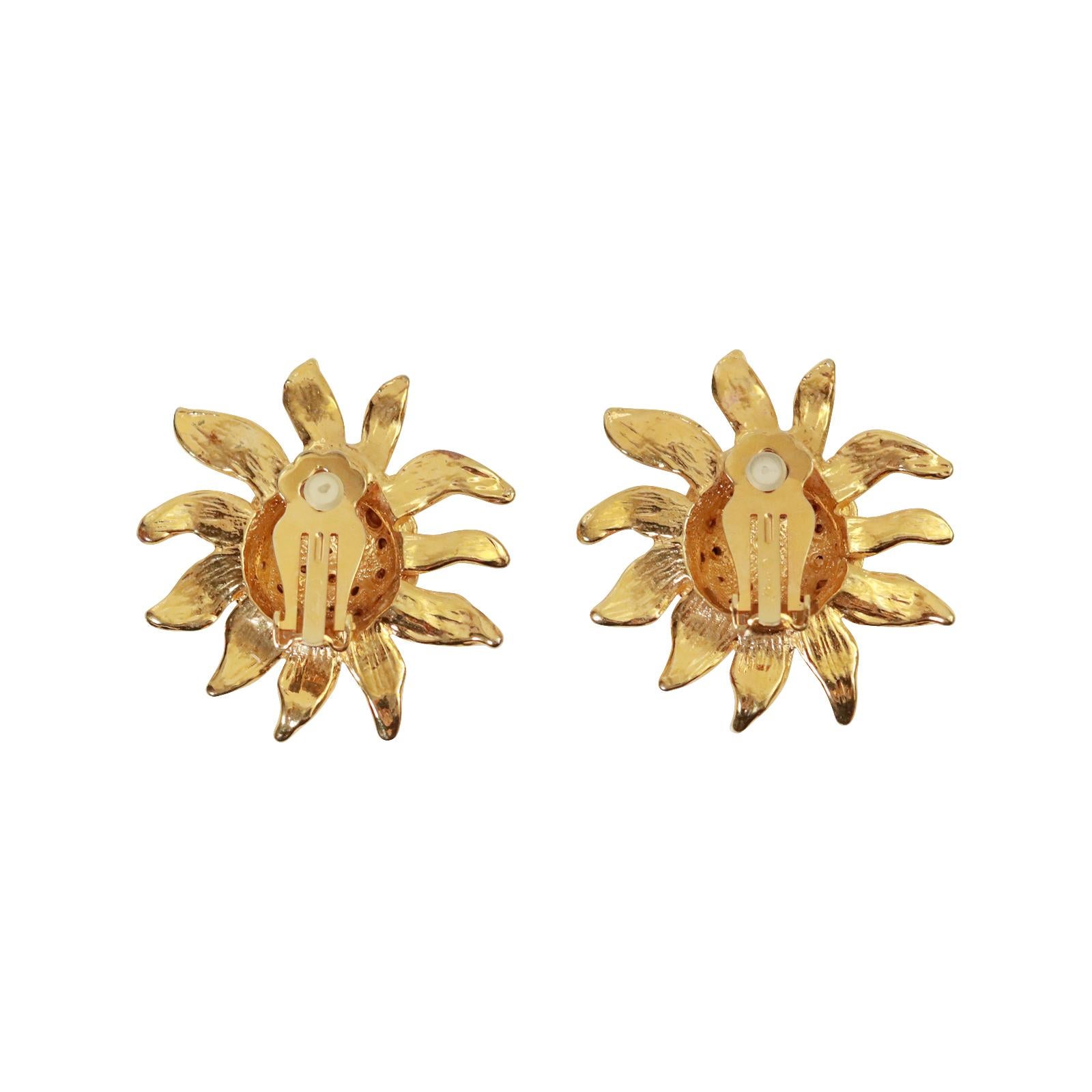 Modern Vintage Gold Tone and Diamante Sun Flower Earrings, Circa 1980's For Sale