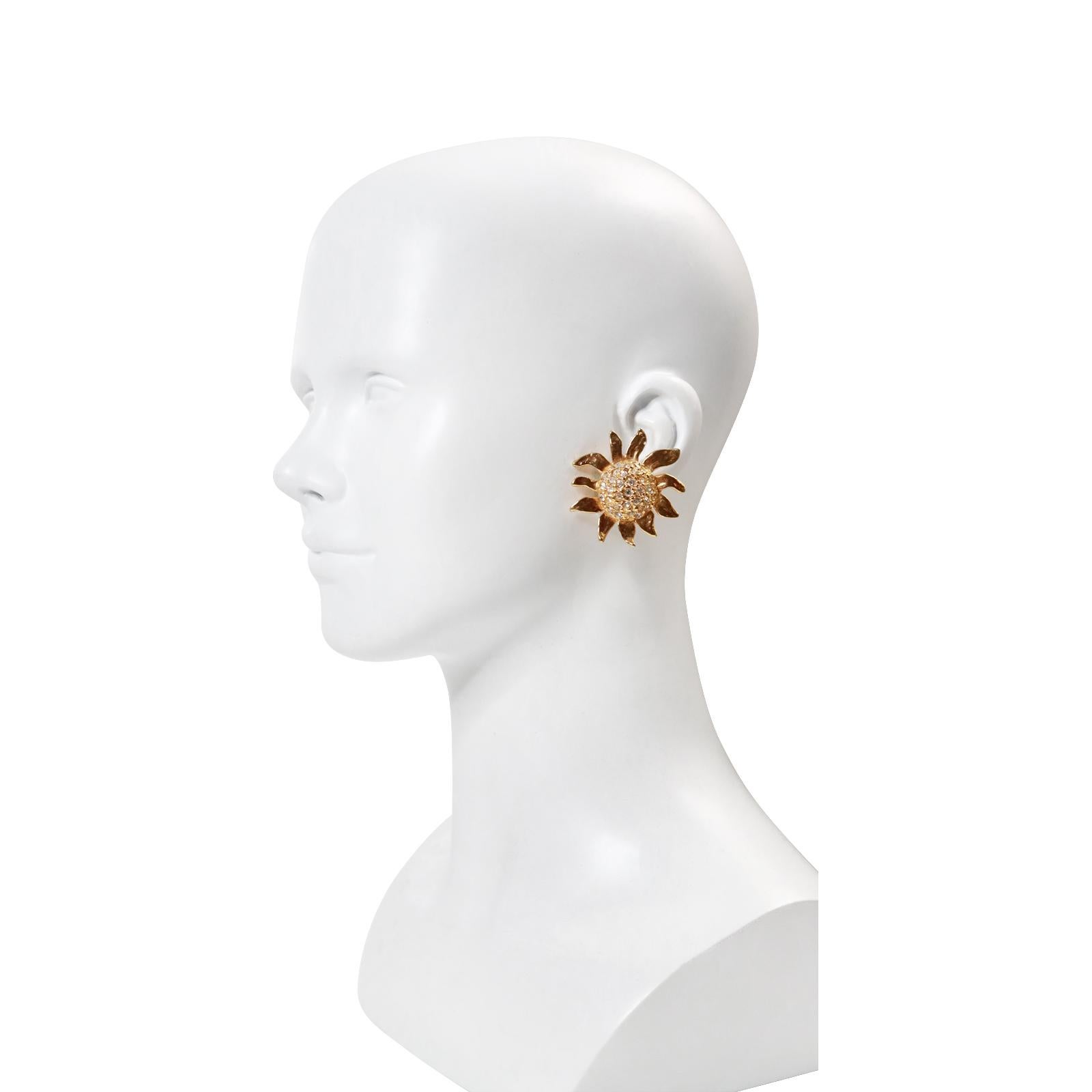 Vintage Gold Tone and Diamante Sun Flower Earrings, Circa 1980's For Sale 3