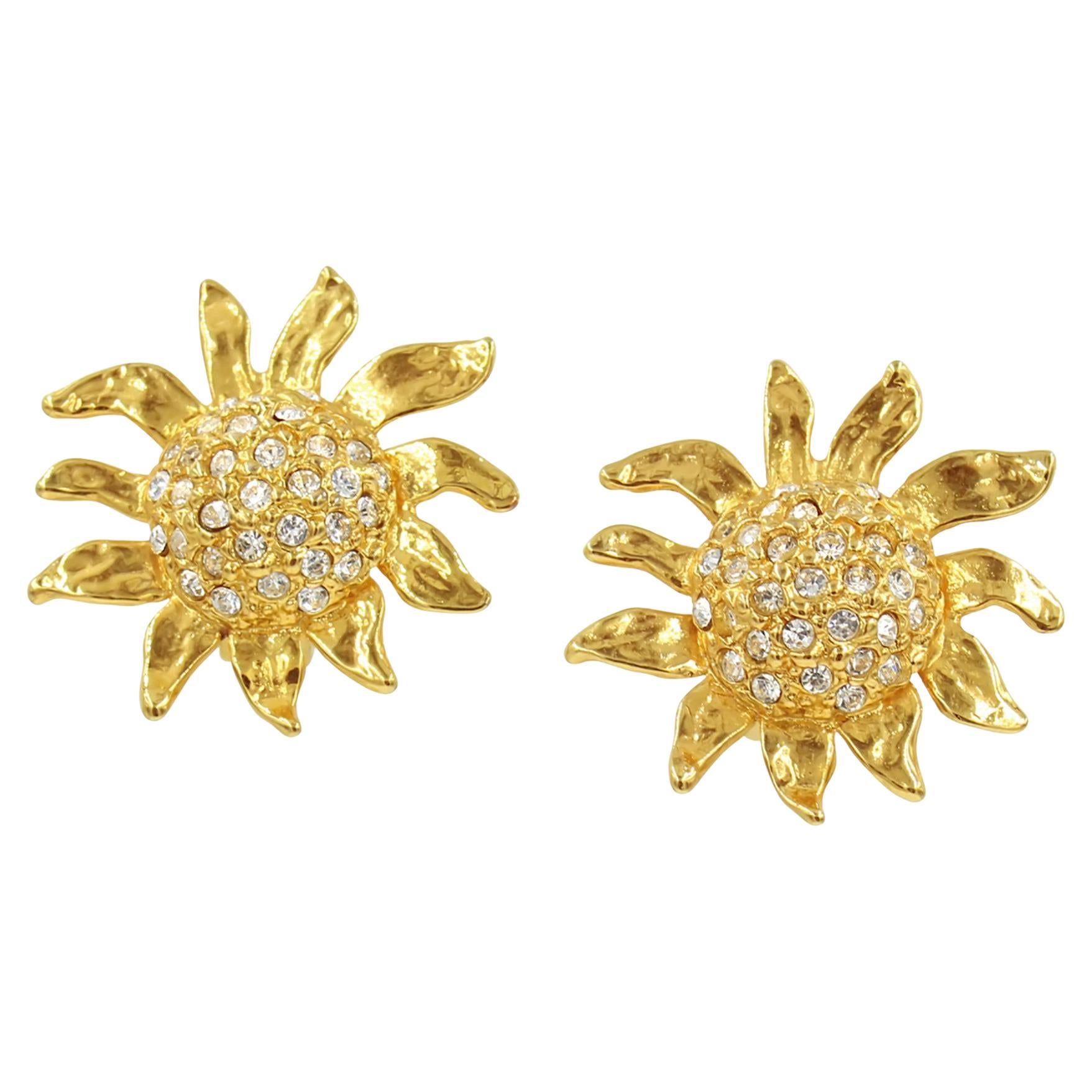 Orecchini vintage a forma di fiore solare con diamanti e tonalità oro, CIRCA 1980