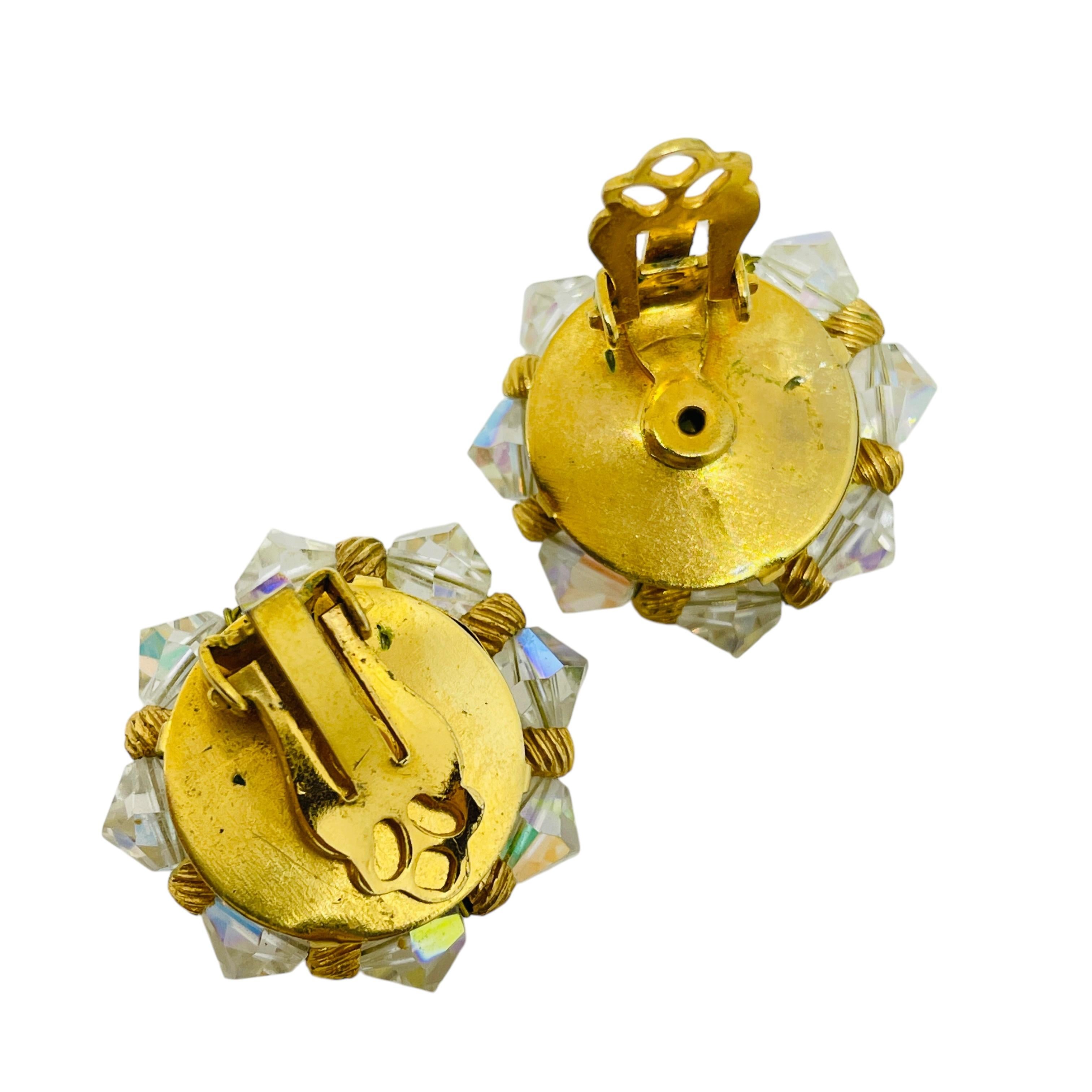 Vintage gold tone aurora crystal beaded clip on earrings necklace set For Sale 1