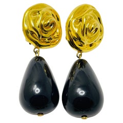 Vintage Gold Ton schwarz Tropfen Designer Clip auf Ohrringe