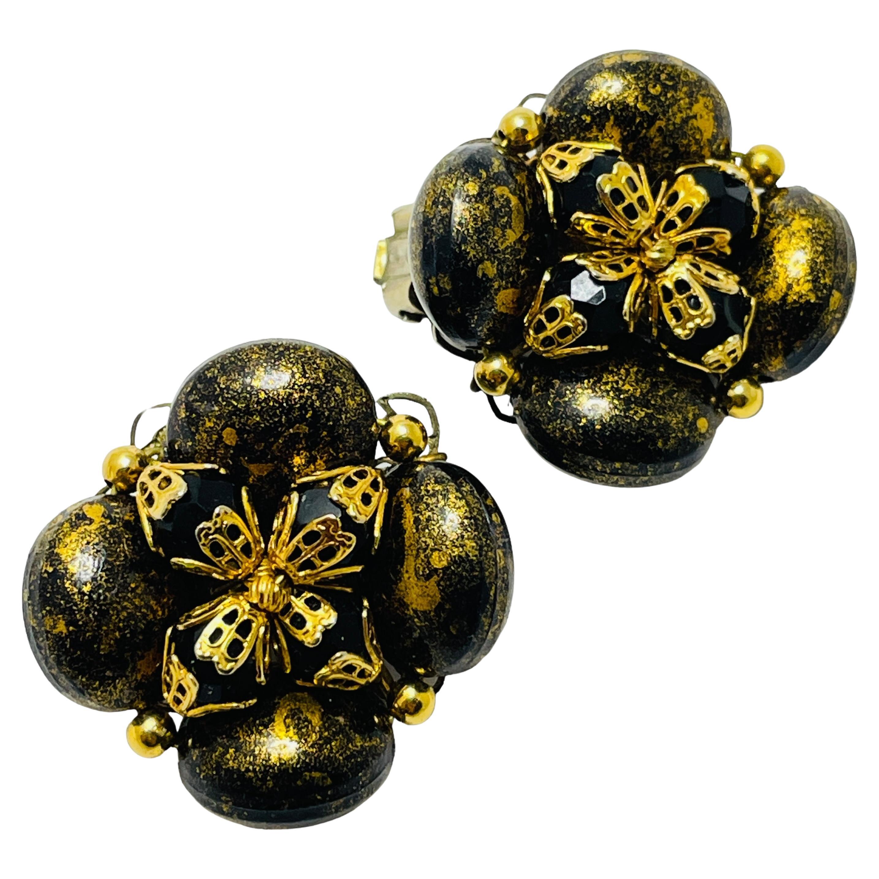 Vintage gold tone black glass beaded cluster clip on earrings For Sale