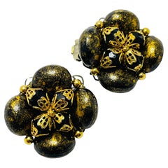 Boucles d'oreilles clip vintage avec perles en verre noir et ton or