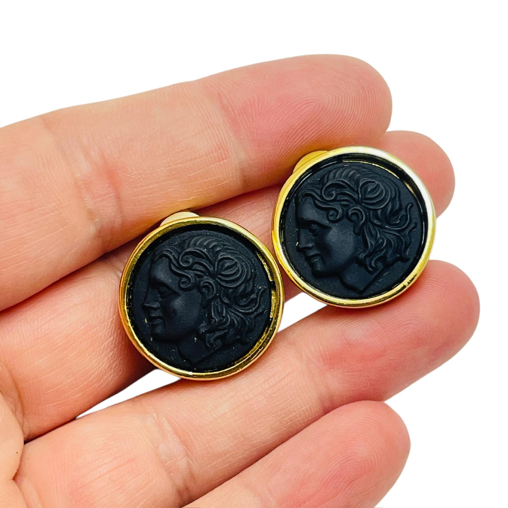 Women's Vintage gold tone black molded glass Roman byzantine clip on earrings For Sale