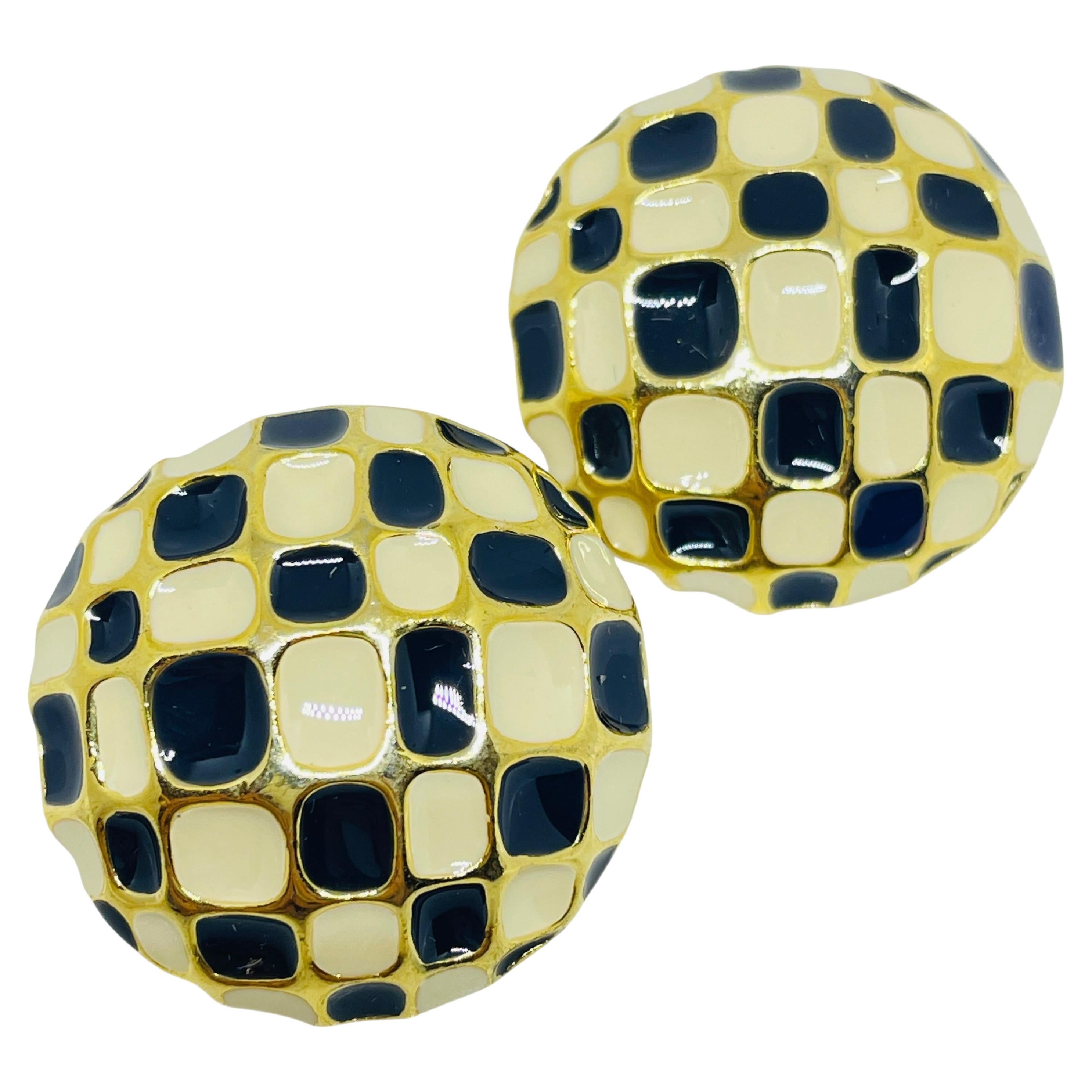 Vintage gold tone black white enamel designer 80
s post earrings