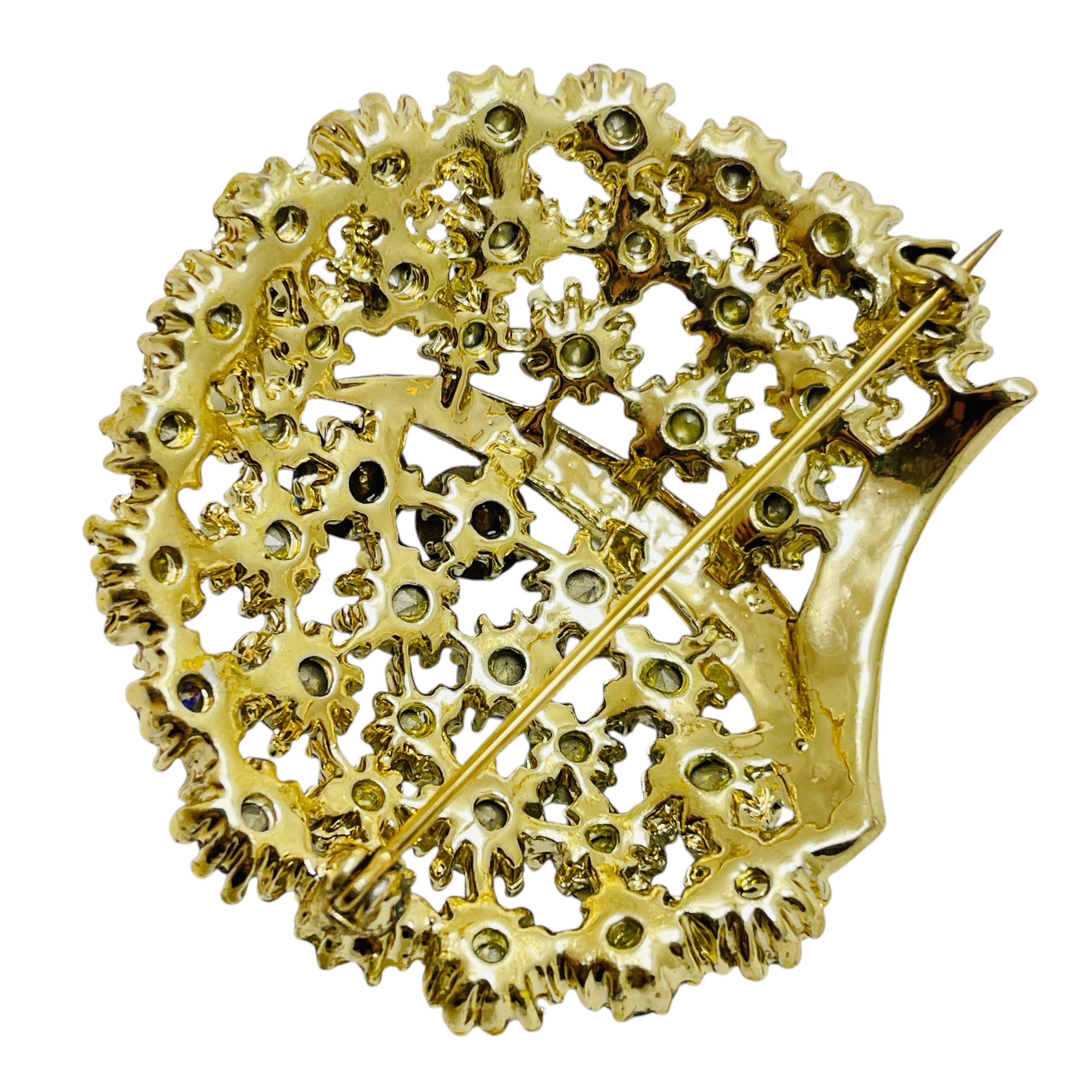 Vintage gold tone blue ab rhinestones designer brooch In Good Condition For Sale In Palos Hills, IL