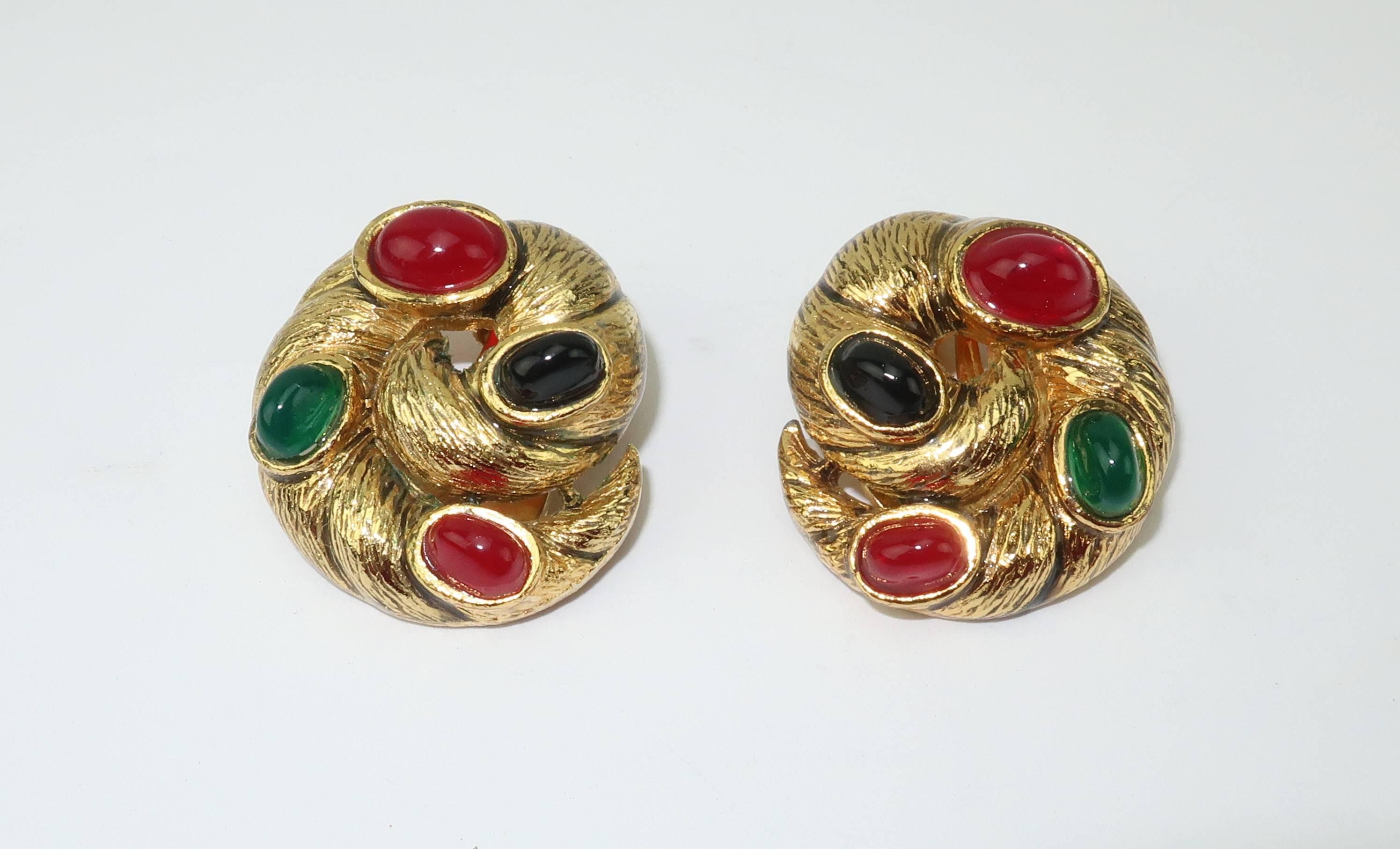 Vintage Gold Tone Cabochon Clip On Earrings 2