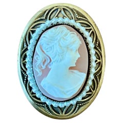 Vintage Gold Tone Cameo Pendant Brooch with Faux Pearl Border