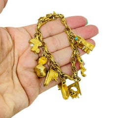 Vintage gold tone chain baby dog shoe charms designer bracelet