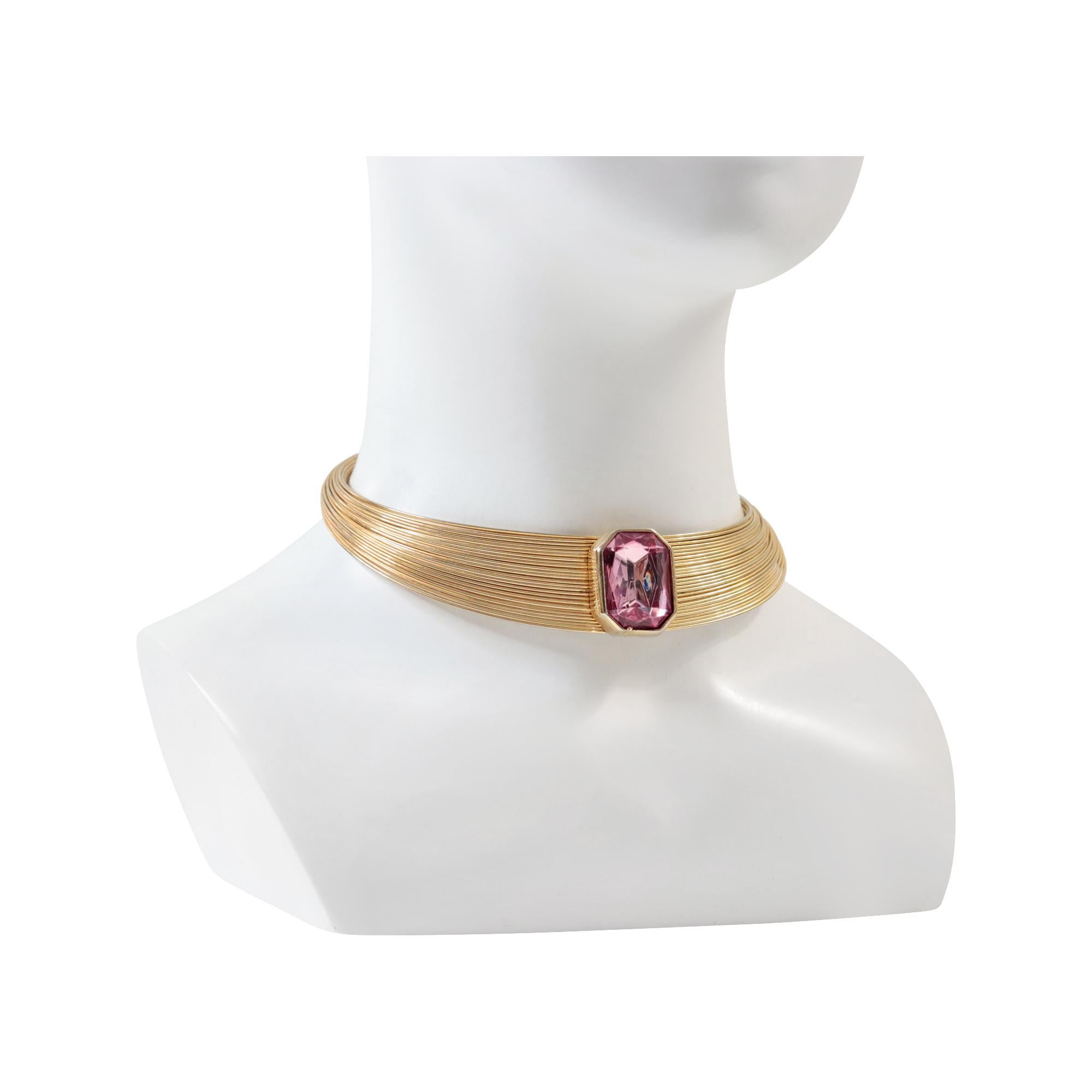 Vintage Gold Tone Choker Necklace with Pink Diamante Circa 1980s In Good Condition For Sale In New York, NY