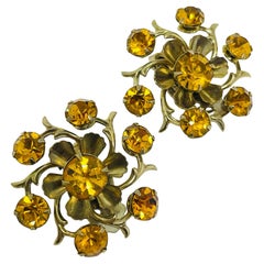 Vintage gold tone citrine rhinestones flower designer clip on earrings