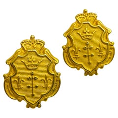 Vintage gold tone crown shield designer earrings