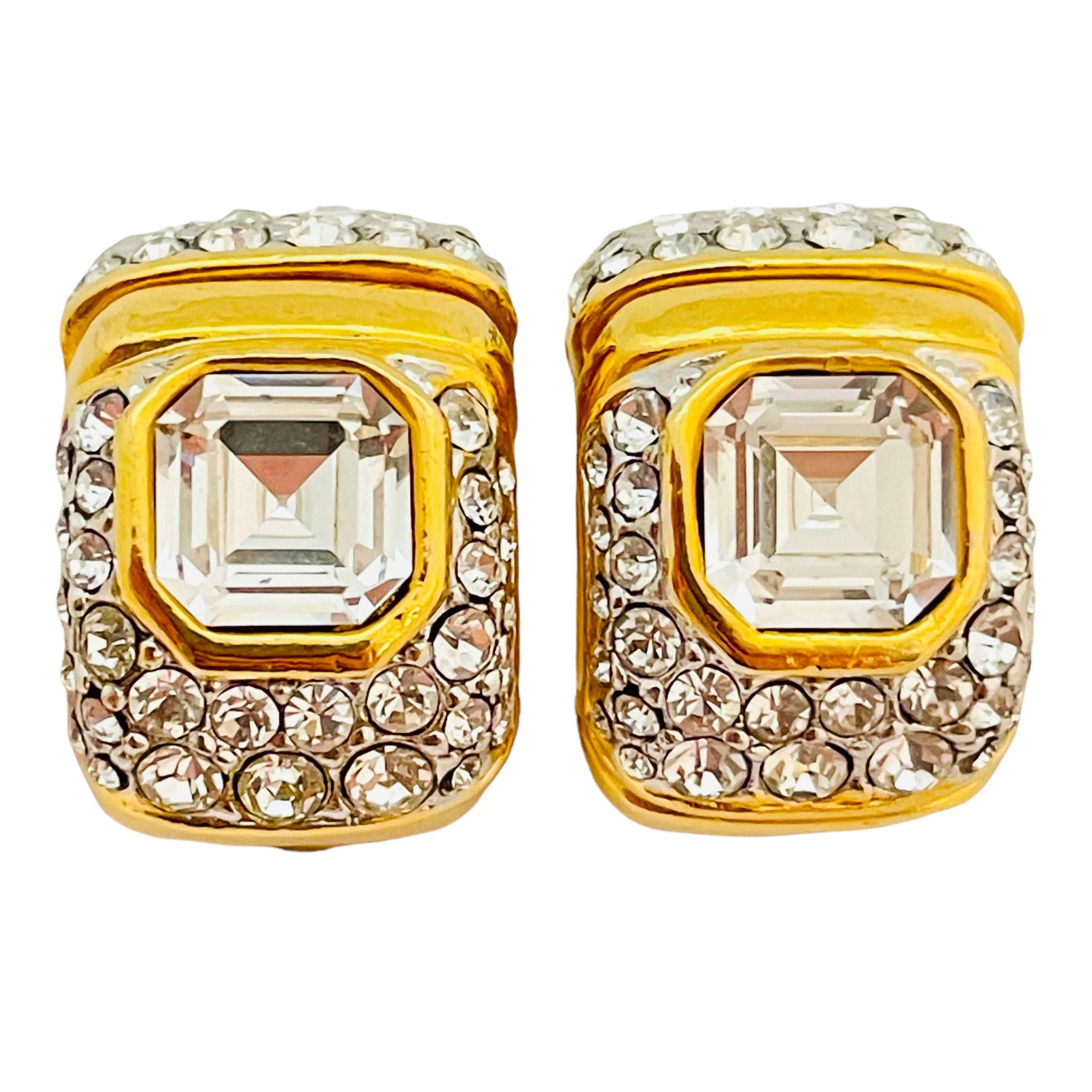 Orecchini a clip di design con cristalli dorati vintage