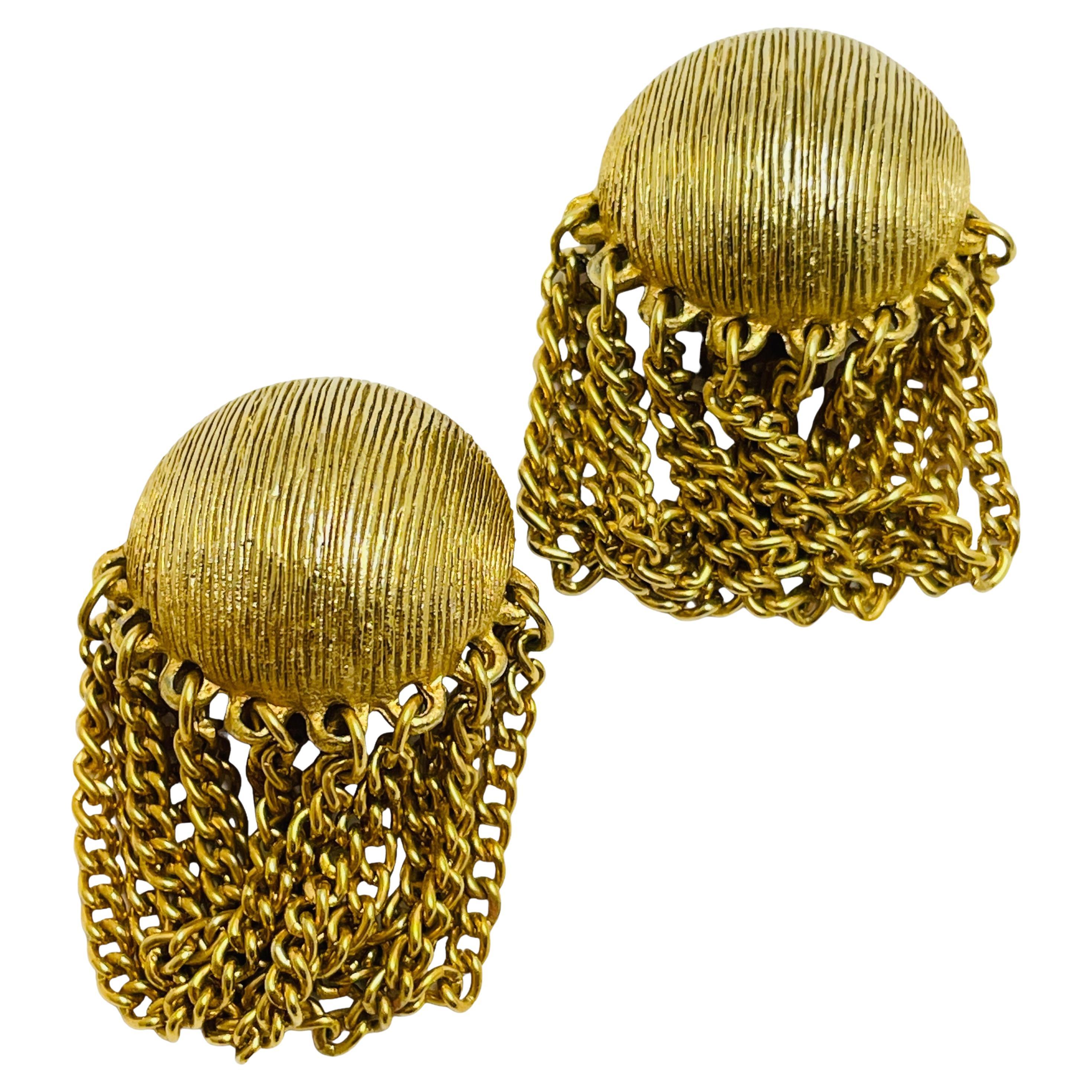 Boucles d'oreilles à clip vintage avec chaînes pendantes en or