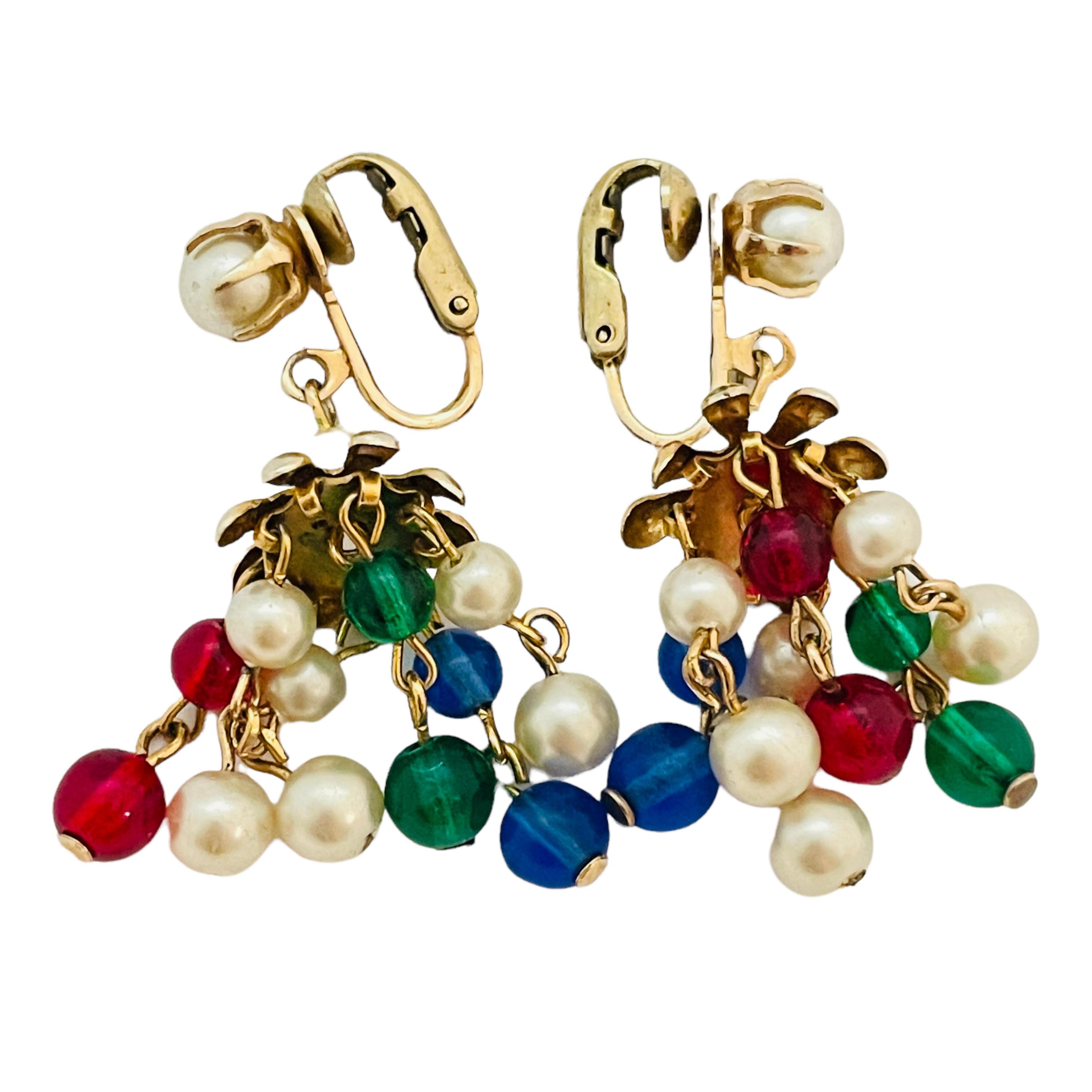 Vintage Gold Ton baumeln Juwel Glasperlen Designer Clip auf Ohrringe im Zustand „Gut“ im Angebot in Palos Hills, IL