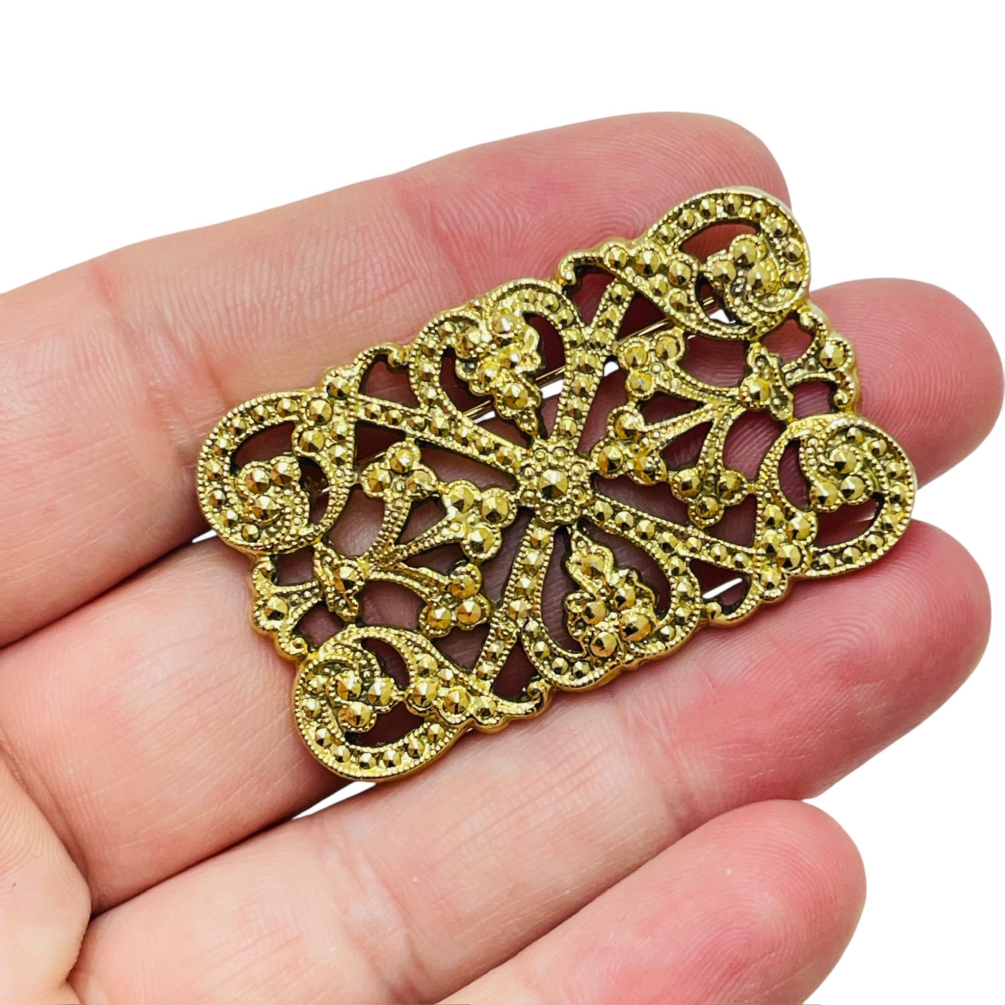 Women's Vintage gold tone designer brooch For Sale