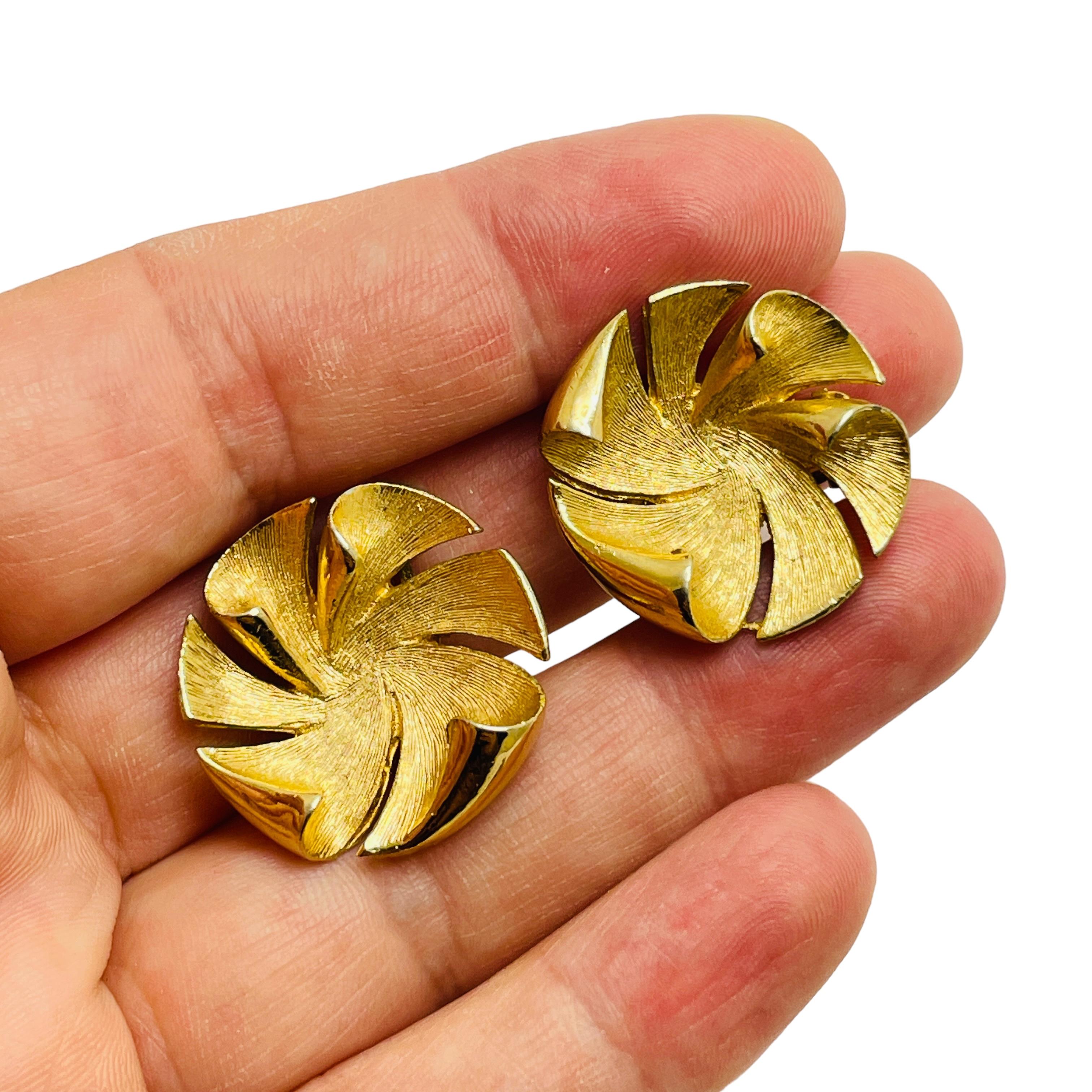 Women's Vintage gold tone designer clip on earrings For Sale