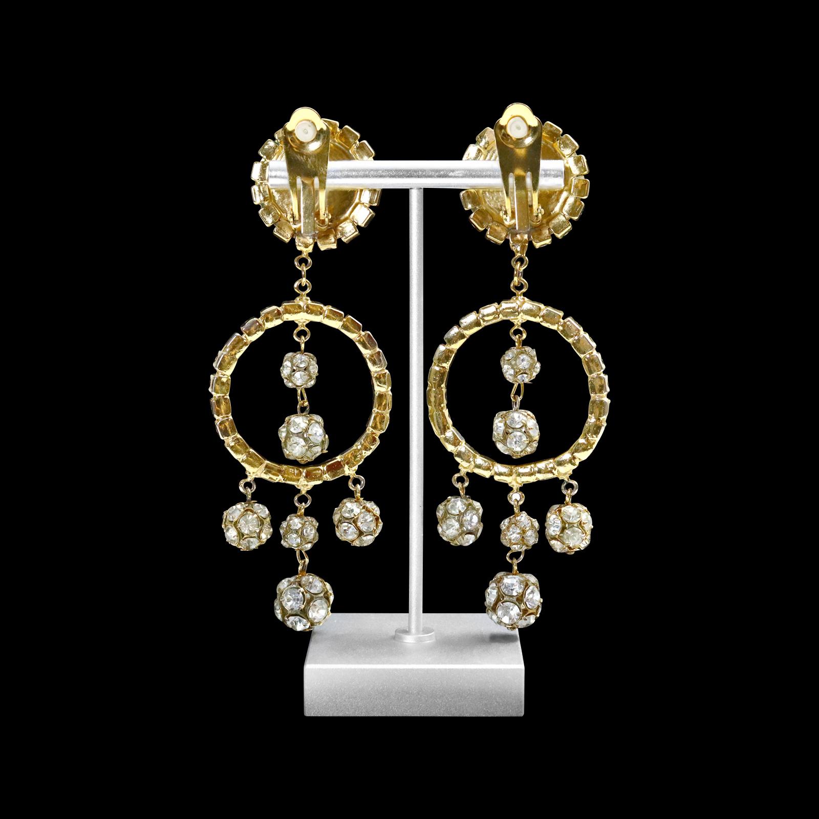 Vintage Gold Tone Diamante Long Dangling Earrings with Rondelles, Circa 1960s For Sale 7