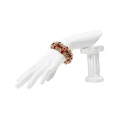 Bracelet vintage en or serti de diamants, fleurs rouges carrées Circa Vintage 1940s