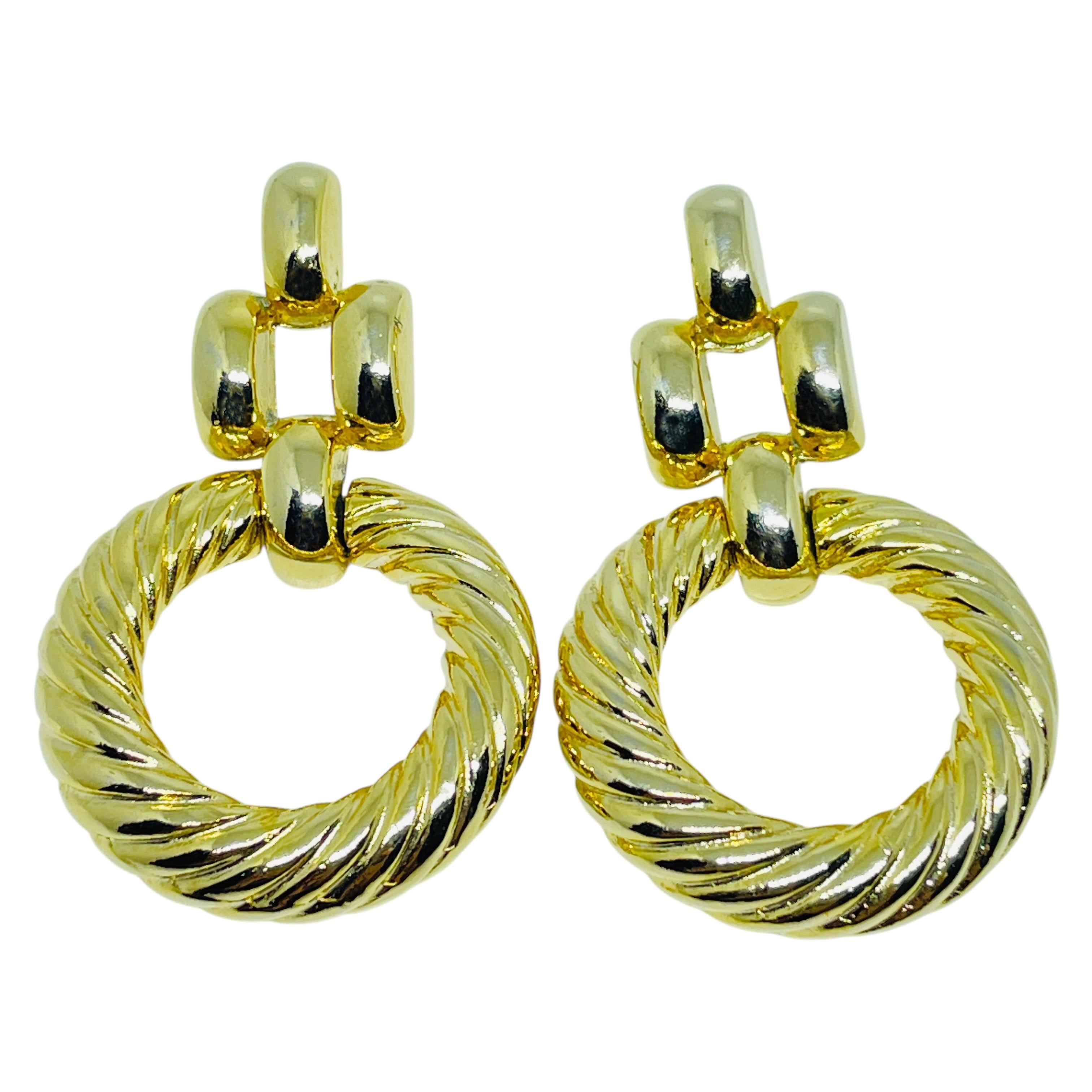 Vintage goldfarbene Türklopfer-Ohrringe