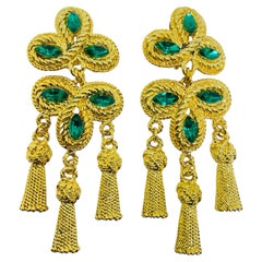 Vintage gold tone emerald rhinestone dangle tassel designer clip on earrings
