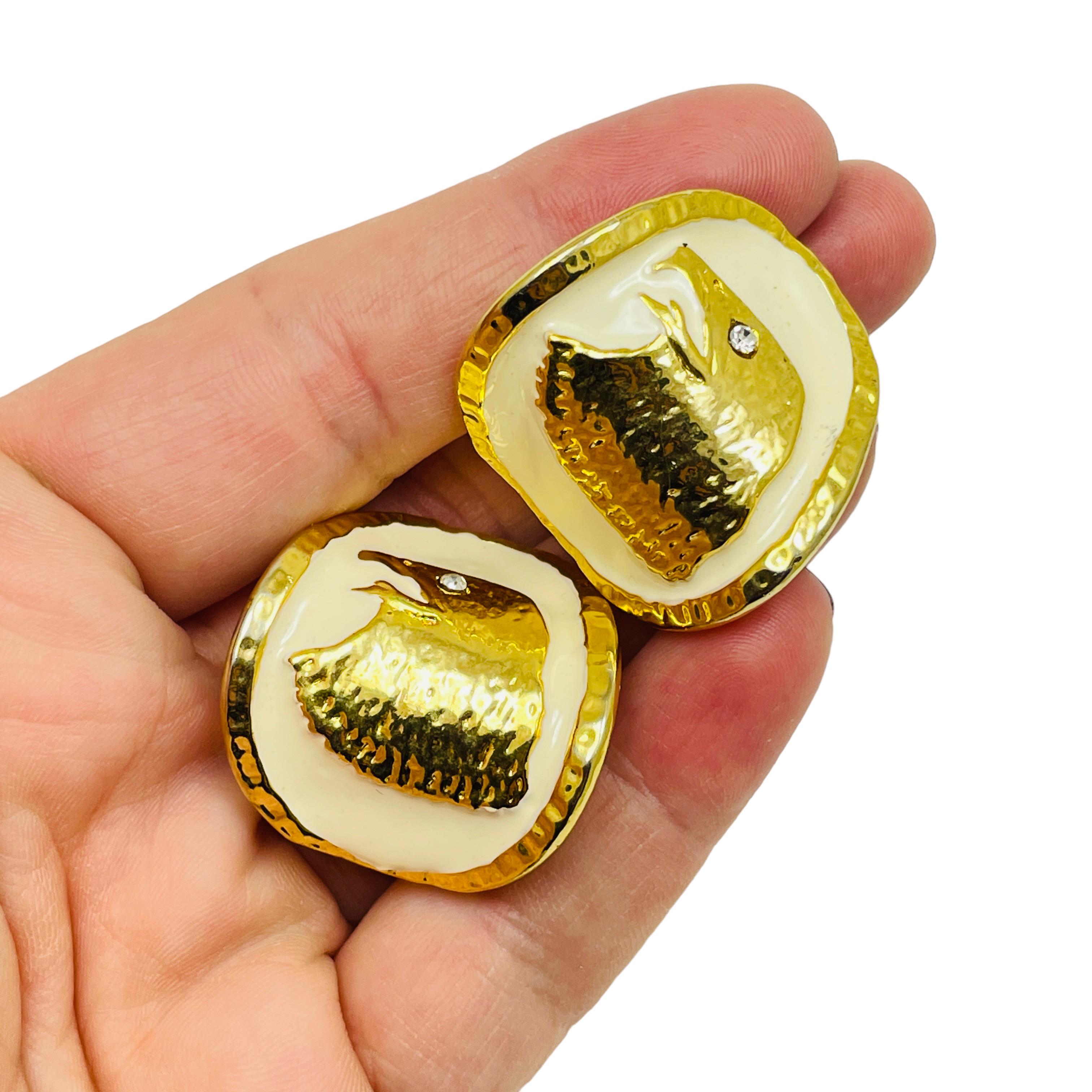 Vintage gold tone enamel eagle rhinestone eyes designer clip on earrings For Sale 1