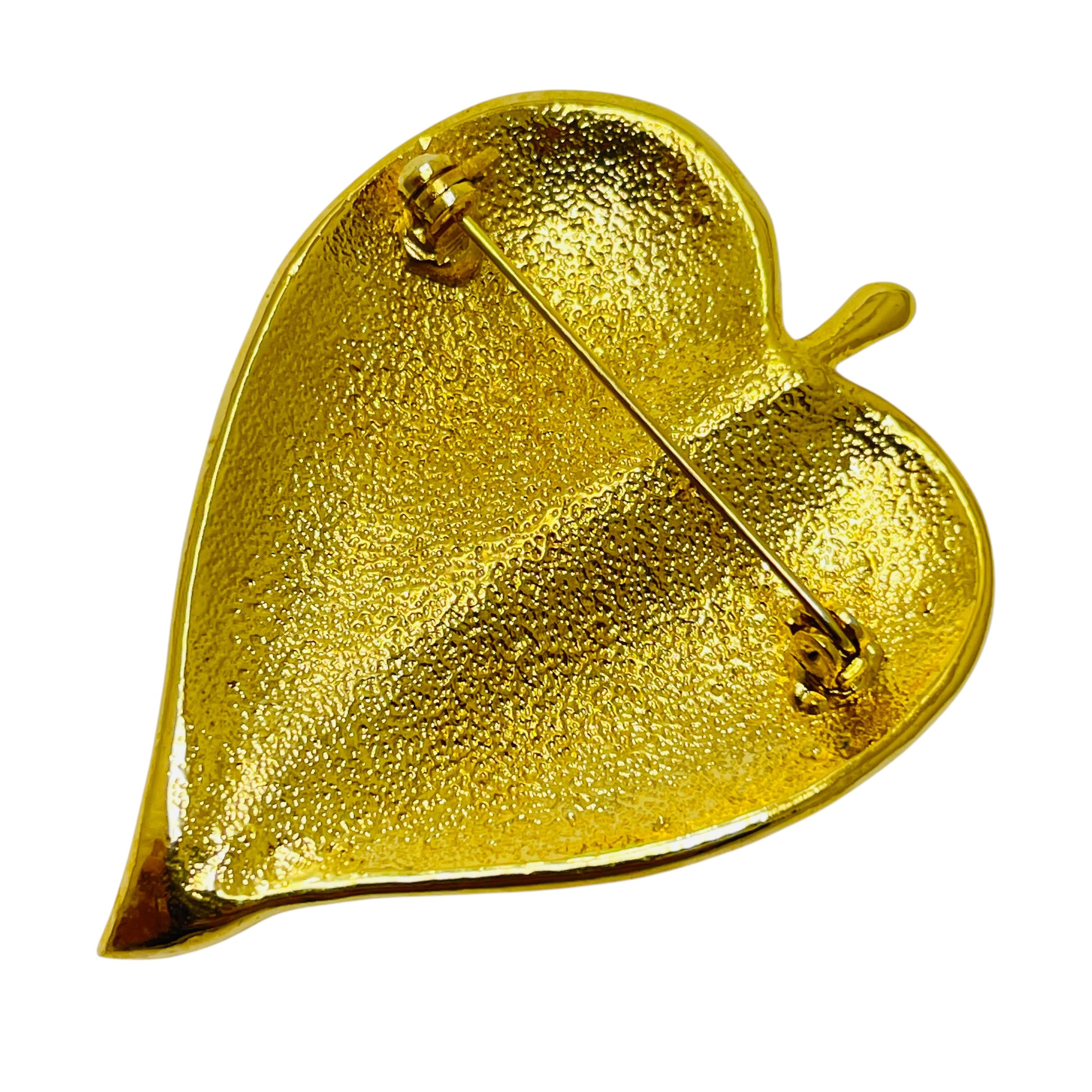 Vintage gold tone enamel leaf ladybug designer brooch In Good Condition For Sale In Palos Hills, IL