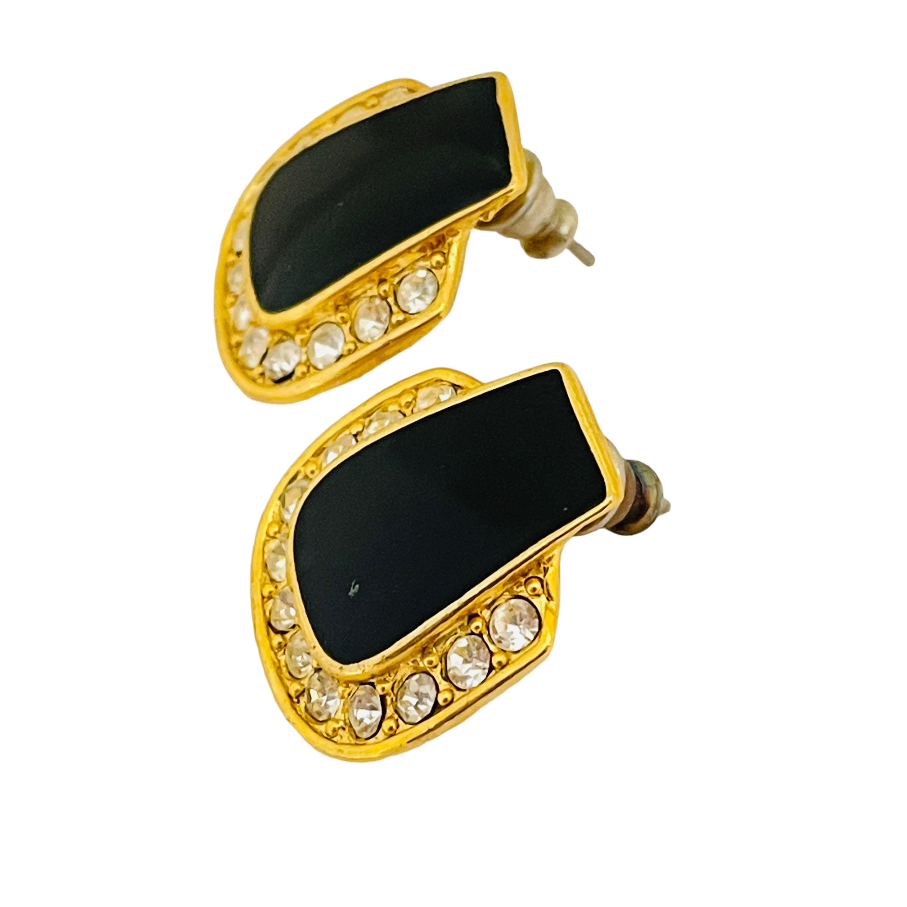 Vintage Gold Ton Emaille Strass Designer Post Ohrringe für Damen oder Herren im Angebot