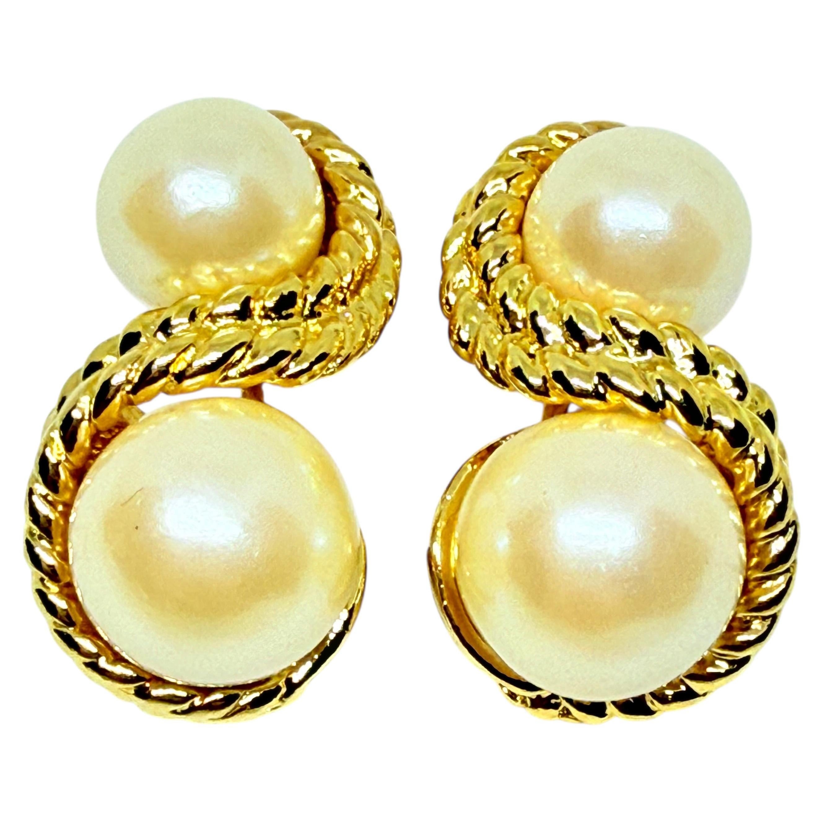 Orecchini a clip di design con perle finte in tonalità oro vintage