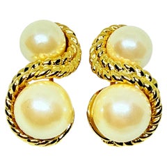 Orecchini a clip di design con perle finte in tonalità oro vintage