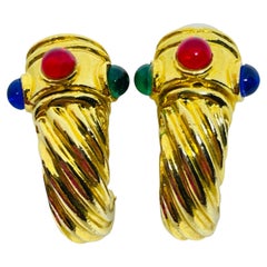 Boucles d'oreilles clip vintage en fausse perle moghul, ton or.