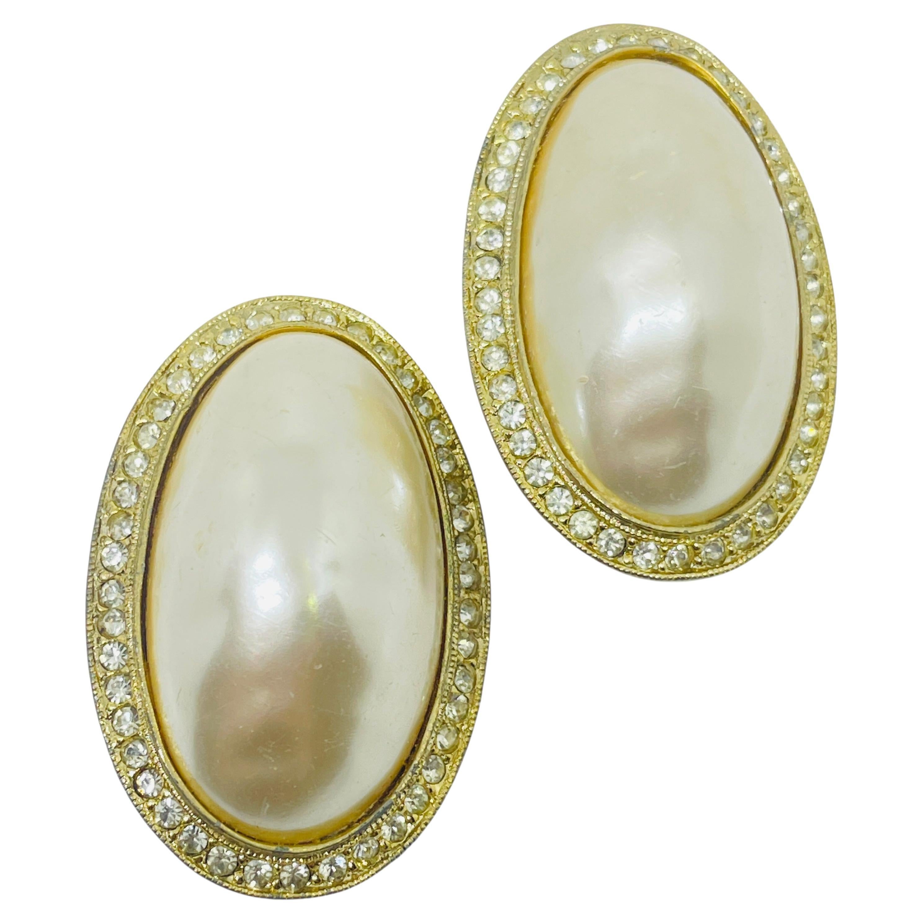 Orecchini a clip vintage in tonalità oro con finte perle e strass, grandi orecchini di design degli anni 
80