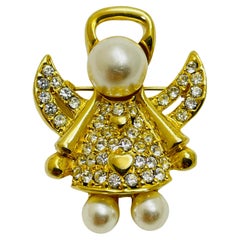 Vintage gold tone faux pearl small angel heart brooch