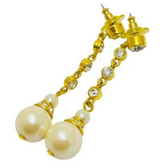 Vintage gold tone faux pearls rhinestone designer dangle earrings