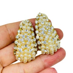 Massive Designer-Ohrclips im Vintage-Stil in Goldoptik mit Kunstperlen und Strasssteinen