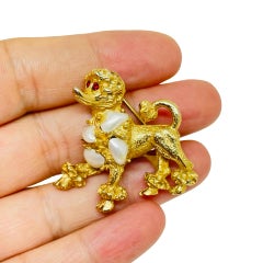 Vintage gold tone faux pearls rhinestones poodle dog figural designer brooch
