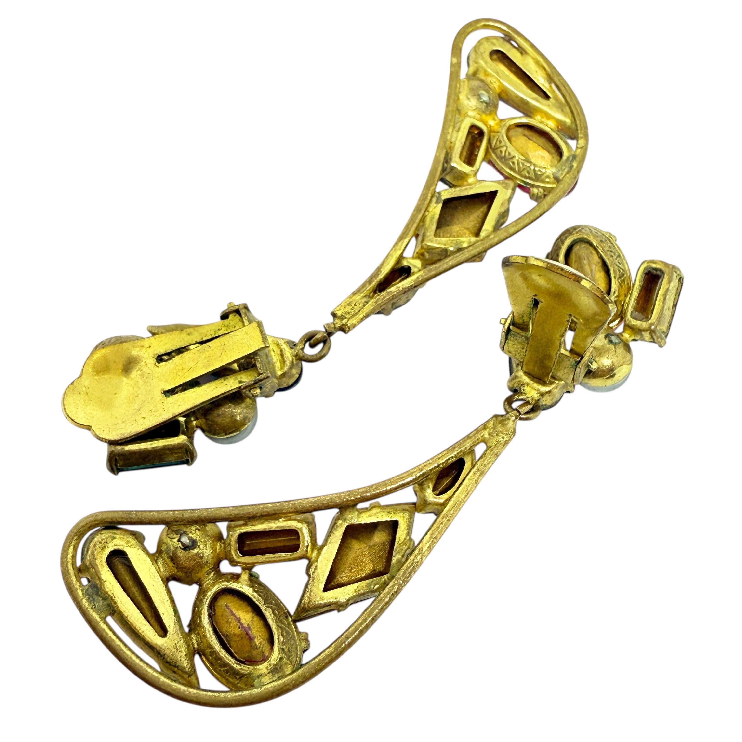 Vintage Gold Ton Obstsalat Juwel Glas baumeln Designer Clip auf Ohrringe im Zustand „Gut“ im Angebot in Palos Hills, IL