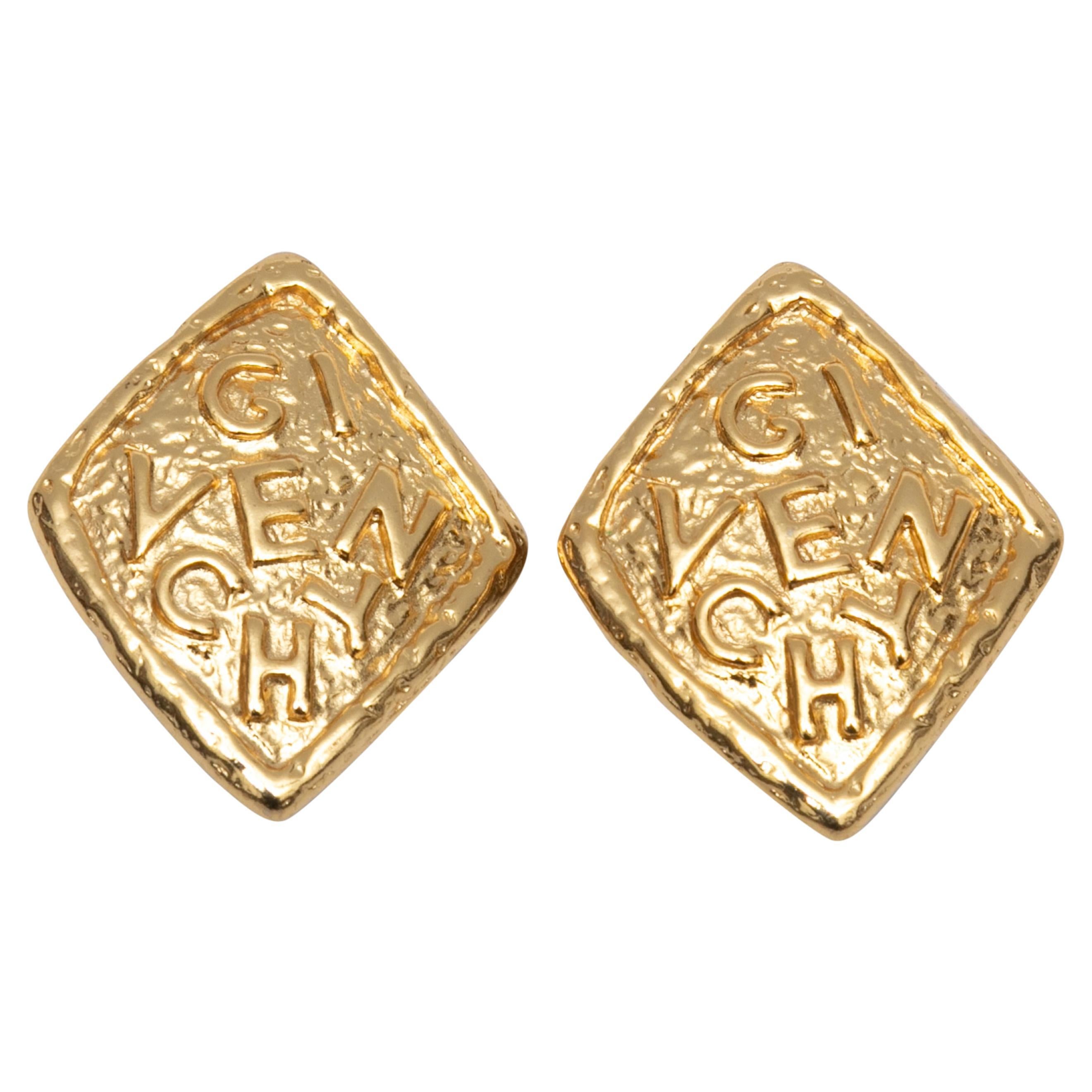 Givenchy earrings 2024 clip on