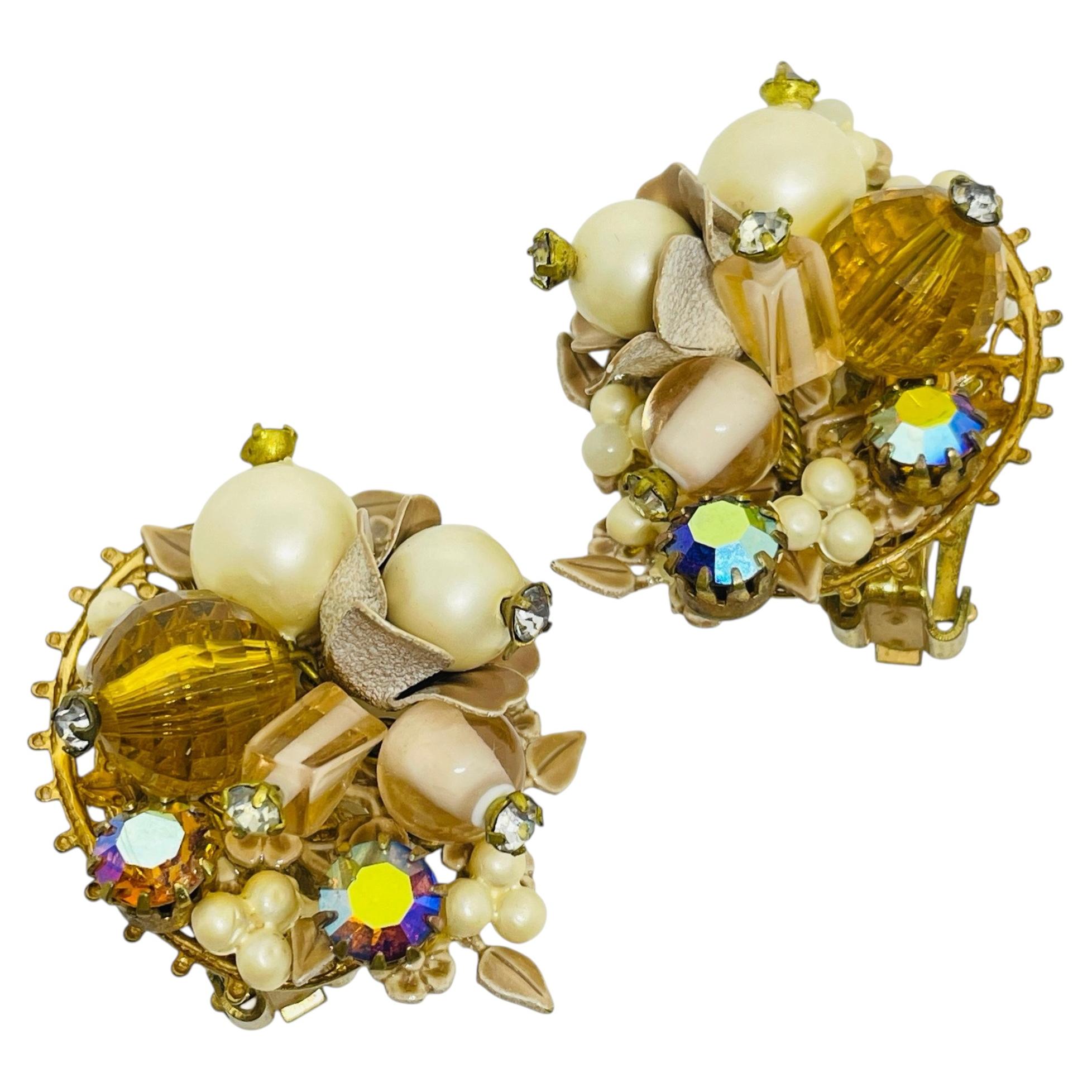 Vintage gold tone glass beads pearls custer designer clip on earrings