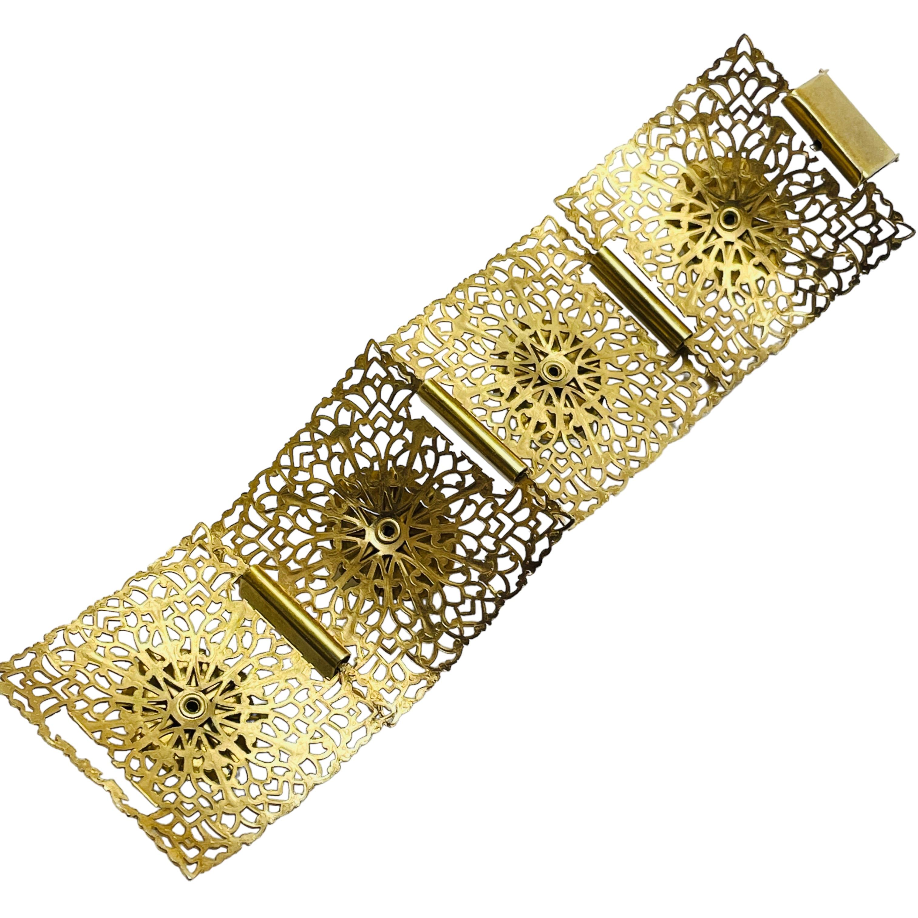 Bracelet large vintage en verre doré de designer Bon état - En vente à Palos Hills, IL