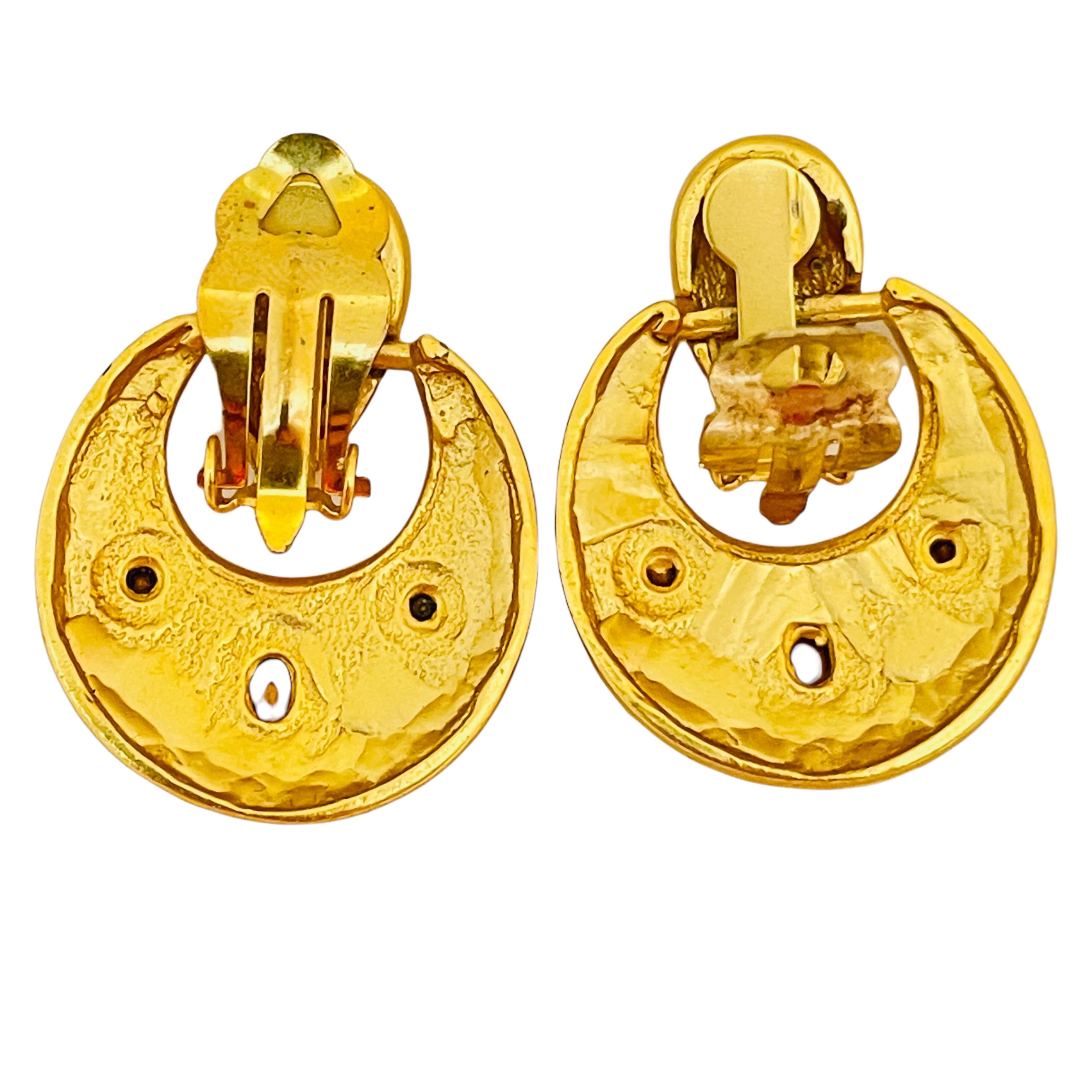 Women's Vintage gold tone glass Etruscan style door knocker clip on designer earrings For Sale