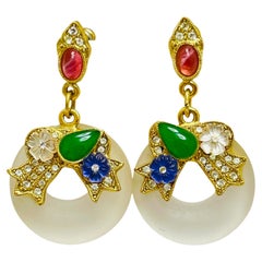 Vintage gold tone glass flowers dangle jewel designer earrings
