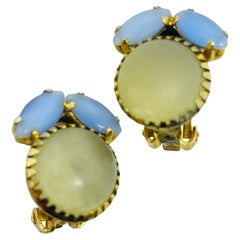 Orecchini a clip di design con pietre di vetro in tonalità oro vintage