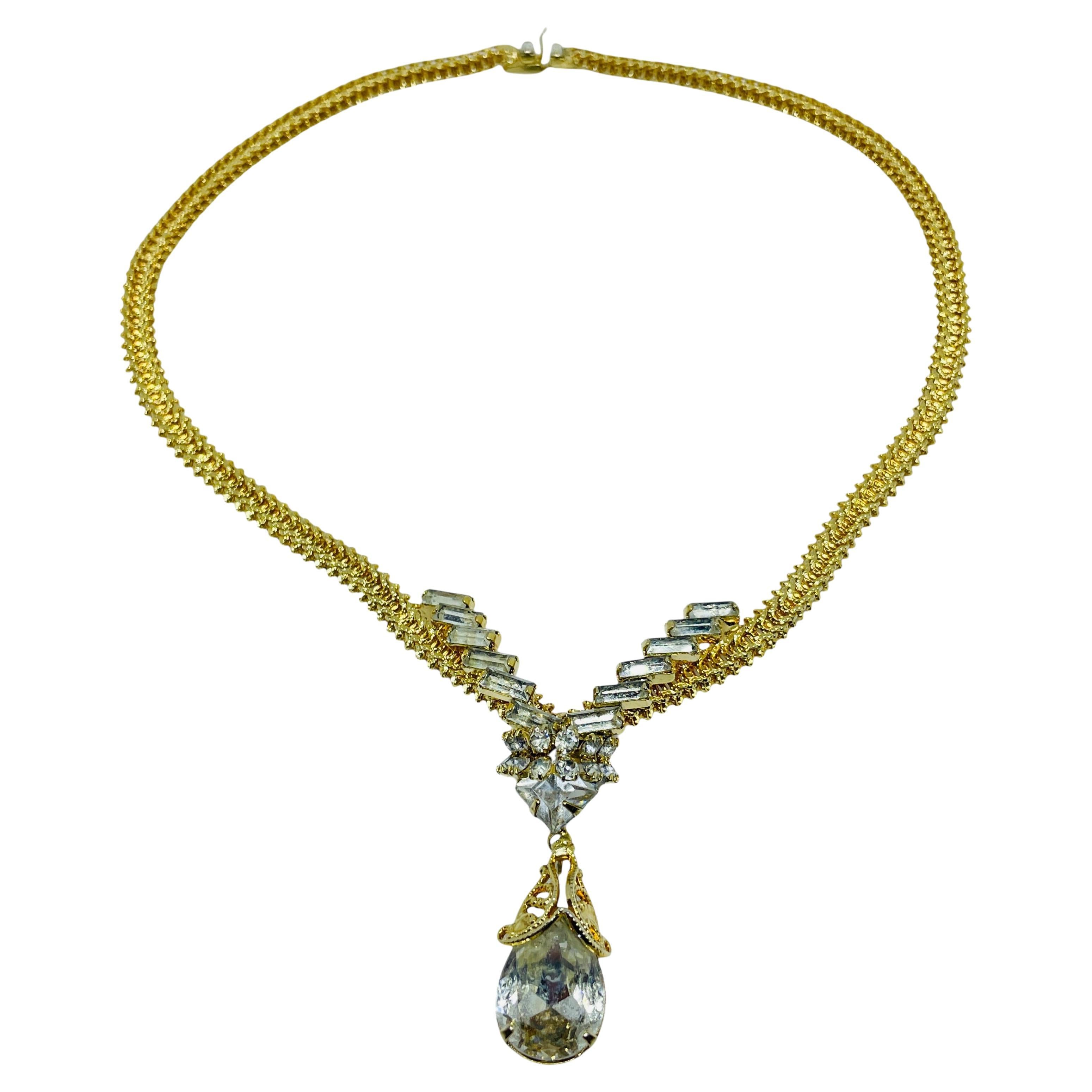 Collana vintage in vetro dorato con goccia a strappo in vendita
